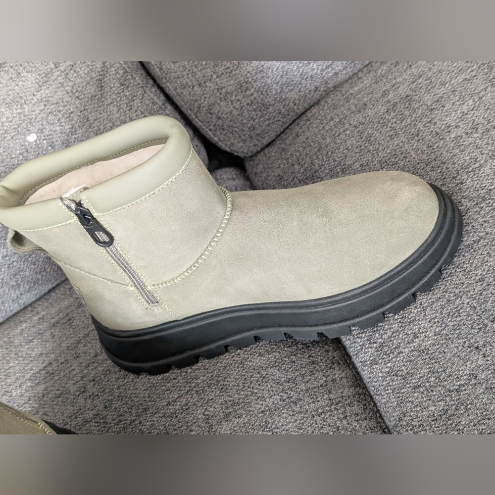 KOOLABURRA BY UGG Women's Koola Mini Hybrid Booties In Green - Picture 4 of 9